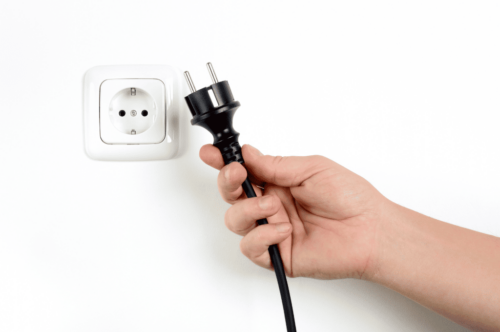 Allacciamento energia elettrica: guida completa su come effettuarlo